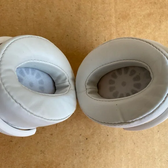 Sennheiser HD-4.30 Wired Headphones